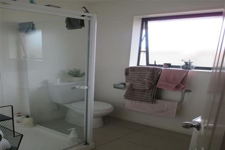 Photo of property in 5 Marsack Crescent, Halswell, Christchurch, 8025