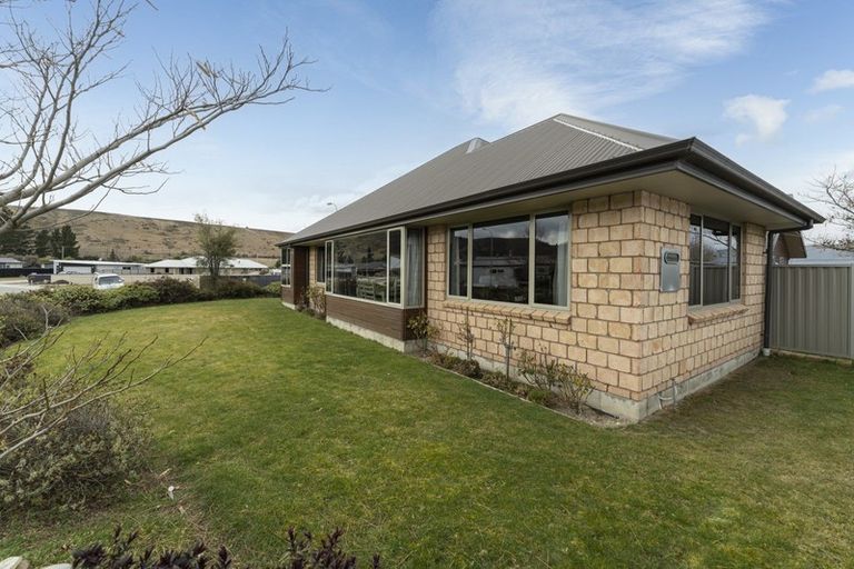 Photo of property in 2 Elizabeth Place, Clyde, 9330