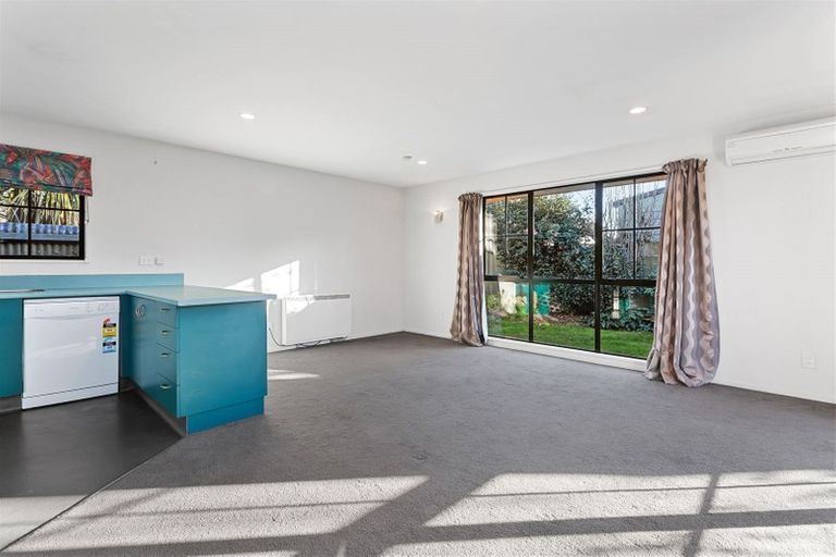 Photo of property in 53a Lionel Street, Avonside, Christchurch, 8061