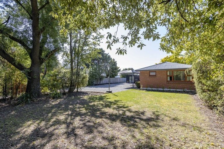 Photo of property in 104 Main North Road, Woodend, 7610