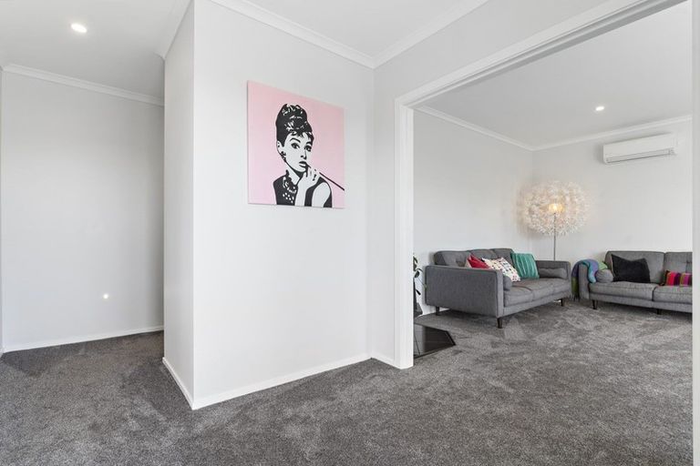 Photo of property in 1 Puriri Crescent, Lansdowne, Masterton, 5810