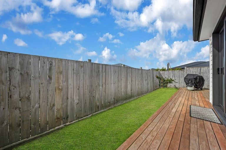 Photo of property in 7 Aho Lane, Karaka, Papakura, 2113