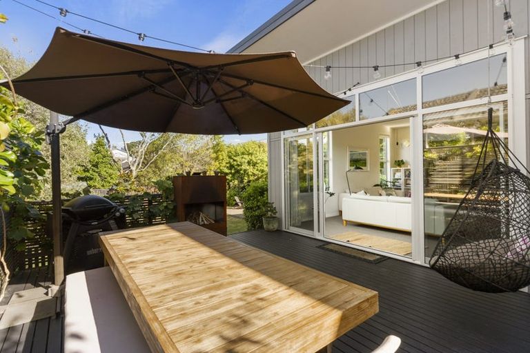 Photo of property in 72 Kiwitea Street, Sandringham, Auckland, 1041