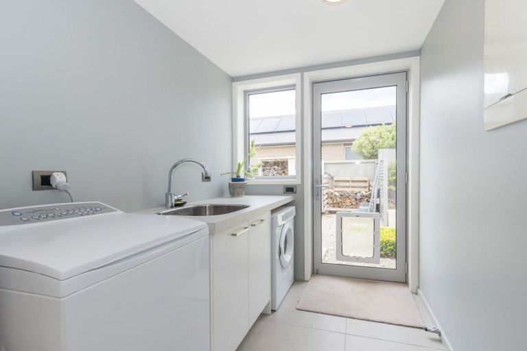 Photo of property in 42 Pisa Moorings Road, Mount Pisa, Cromwell, 9383