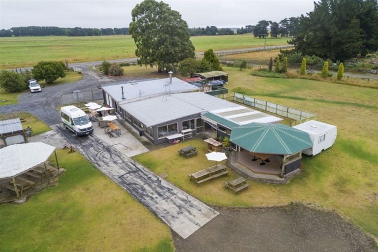 Photo of property in 63 Rangiotu Road, Himatangi, Palmerston North, 4477