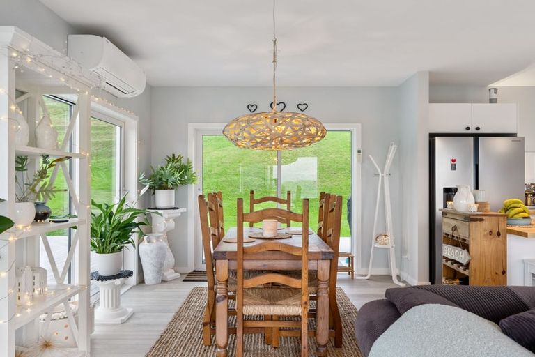 Photo of property in 225 Wheatstone Road, Wainui, Gisborne, 4073