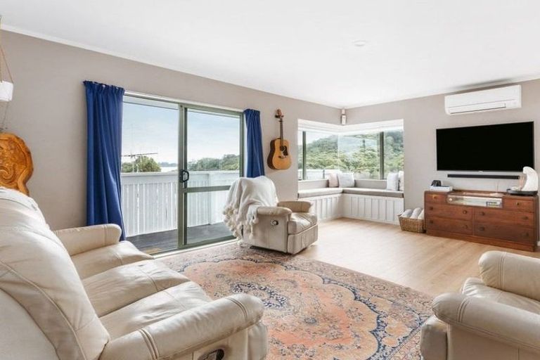 Photo of property in 21b Dingadee Street, Welcome Bay, Tauranga, 3112