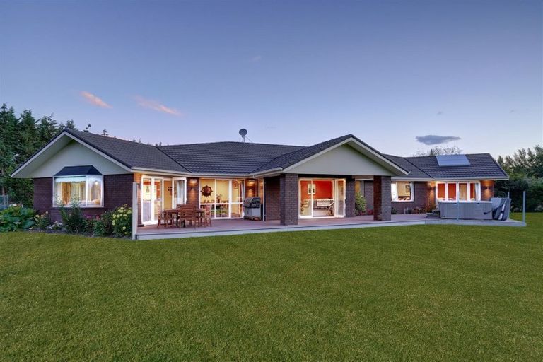 Photo of property in 1468 Tram Road, Swannanoa, Rangiora, 7475