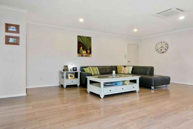 Photo of property in 18a Jasmine Place, Cambridge, 3434