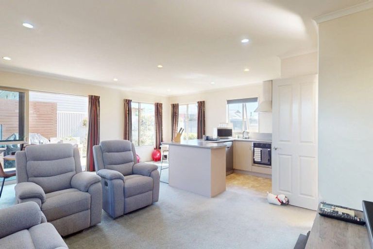 Photo of property in 6a Oxford Street, Hampstead, Ashburton, 7700