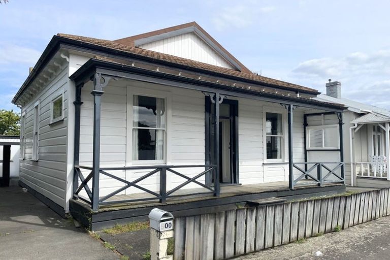 Photo of property in 600 Ferguson Street, Terrace End, Palmerston North, 4410