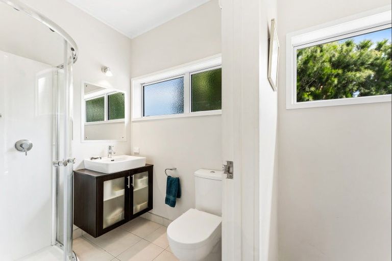 Photo of property in 252b Point Wells Road, Point Wells, Warkworth, 0986