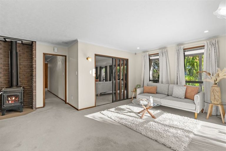 Photo of property in 49 Sabys Road, Halswell, Christchurch, 8025