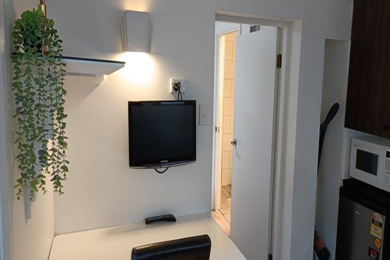 Photo of property in 663 George Street, North Dunedin, Dunedin, 9016