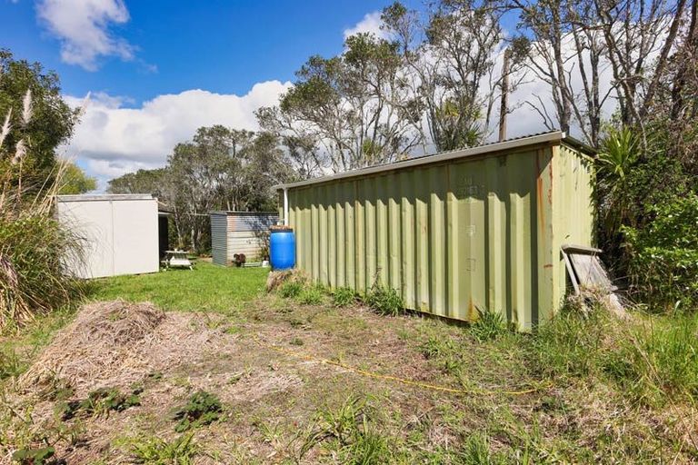 Photo of property in 147 Tomarata Road, Mangawhai, 0975