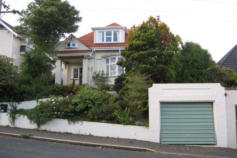 Photo of property in 16 Lynwood Avenue, Maori Hill, Dunedin, 9010
