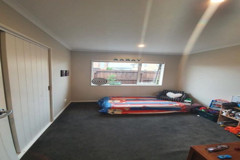 Photo of property in 37 Wellfield Drive, Papakura, 2110