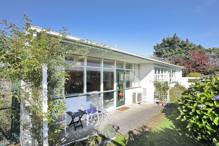 Photo of property in 22 Carron Street, Waverley, Invercargill, 9810