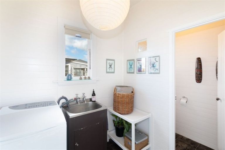 Photo of property in 157 Weston Road, St Albans, Christchurch, 8052