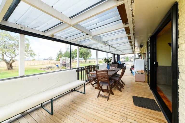 Photo of property in 15 Rangiotu Road, Himatangi, Palmerston North, 4477
