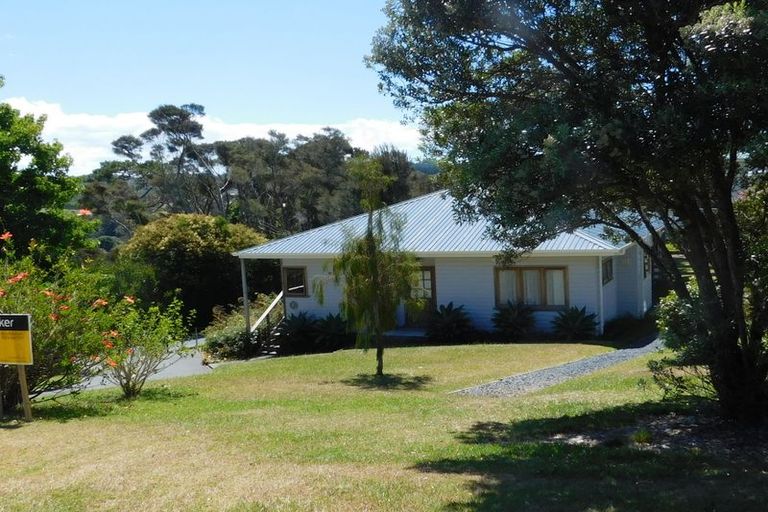 Photo of property in 91 Yorke Road, Haruru, 0204