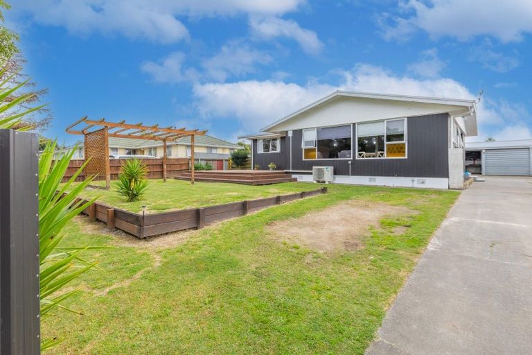 Photo of property in 12 Berwick Street, Flaxmere, Hastings, 4120