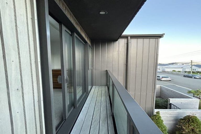 Photo of property in 4/20 Trent Street, Island Bay, Wellington, 6023