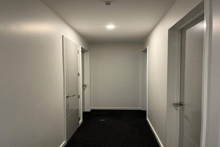 Photo of property in 4 Schofield Lane, Hornby, Christchurch, 8025