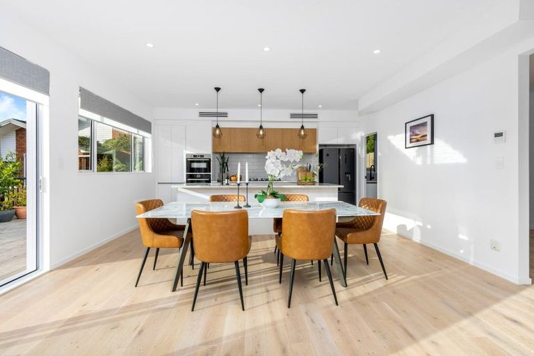 Photo of property in 29a Kimberly Grove, Greenhithe, Auckland, 0632