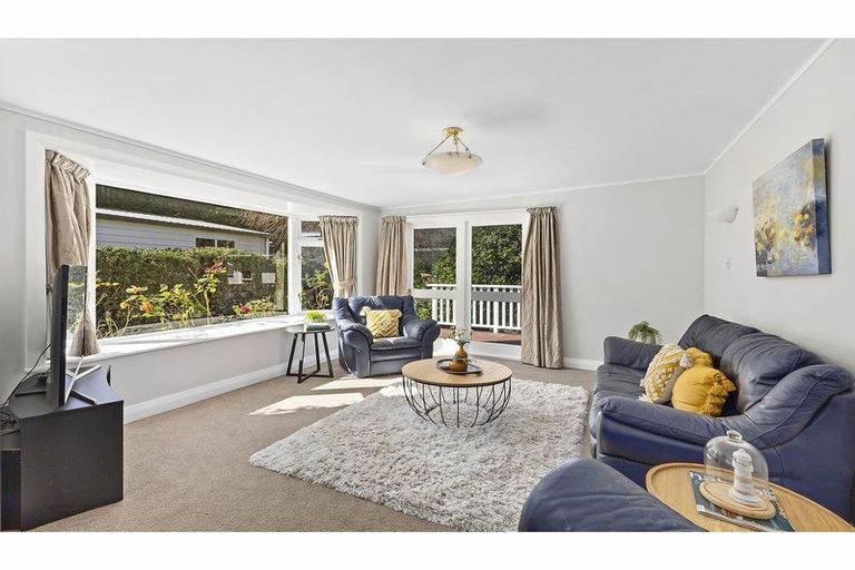 Photo of property in 20 Lucknow Terrace, Khandallah, Wellington, 6035