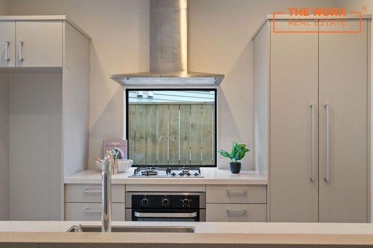 Photo of property in 55 Matairangi Avenue, Totara Heights, Auckland, 2105