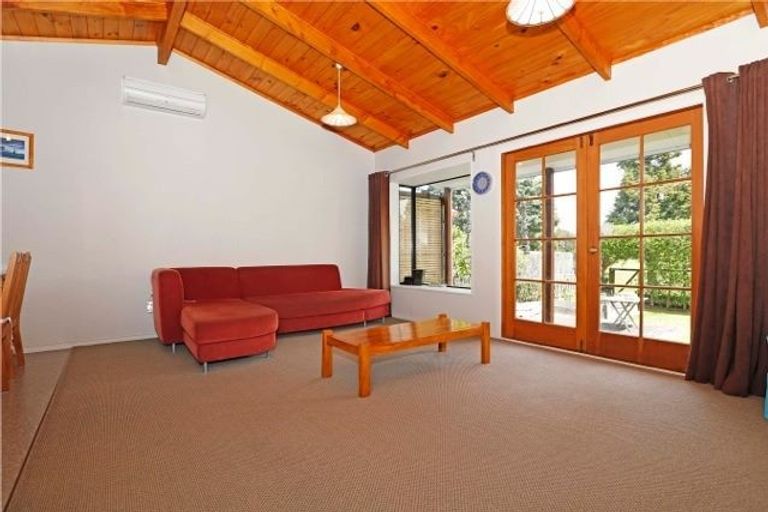 Photo of property in 12a Ohaupo Road, Hamilton Lake, Hamilton, 3204