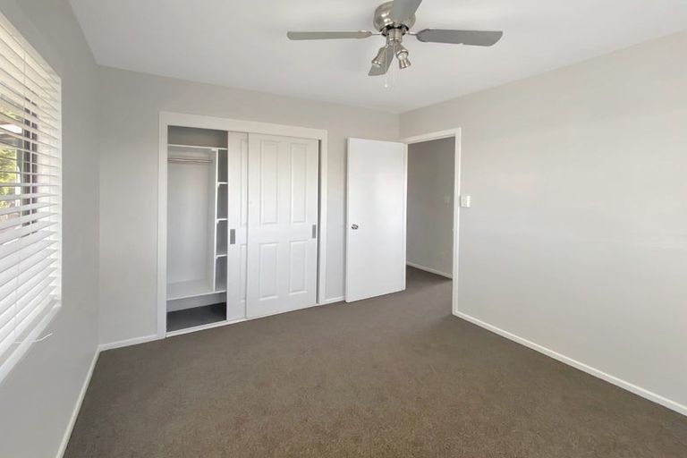 Photo of property in 19 Tahi Terrace, Glen Eden, Auckland, 0602