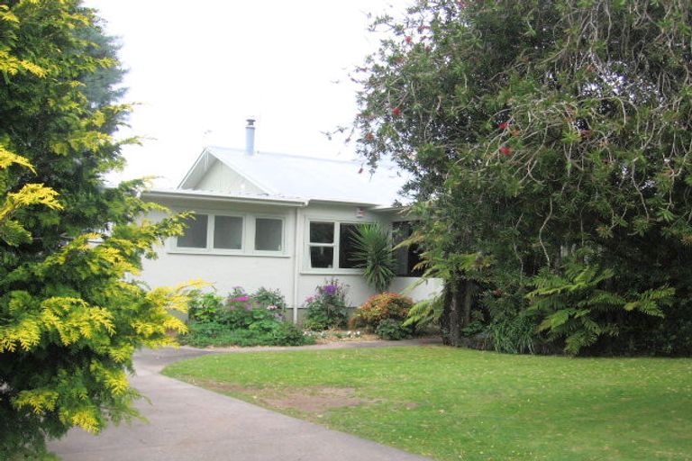 Photo of property in 385 Otumoetai Road, Otumoetai, Tauranga, 3110