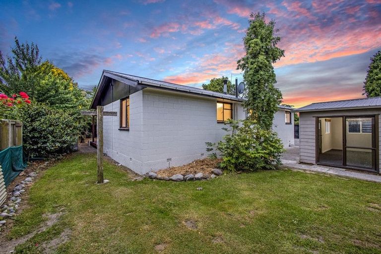 Photo of property in 6 Hobbs Street, Hororata, 7572