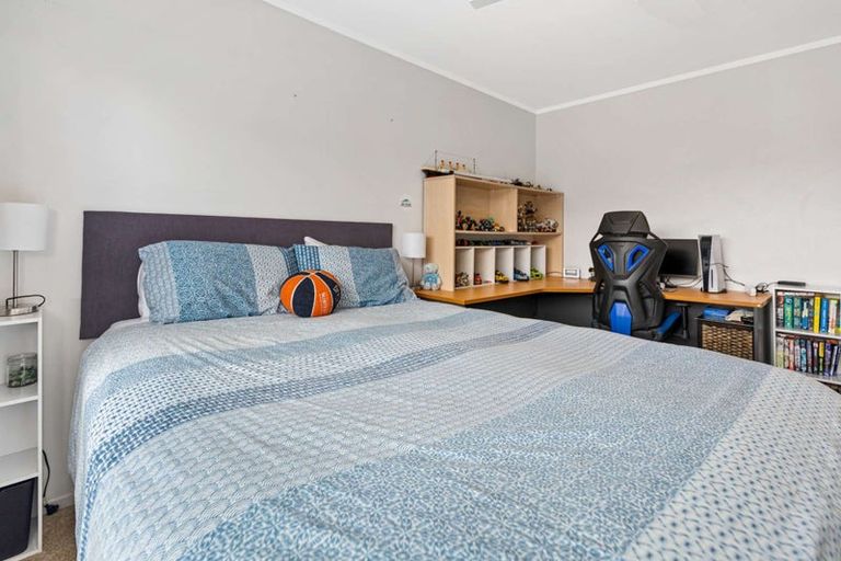 Photo of property in 243 Gravatt Road, Papamoa Beach, Papamoa, 3118