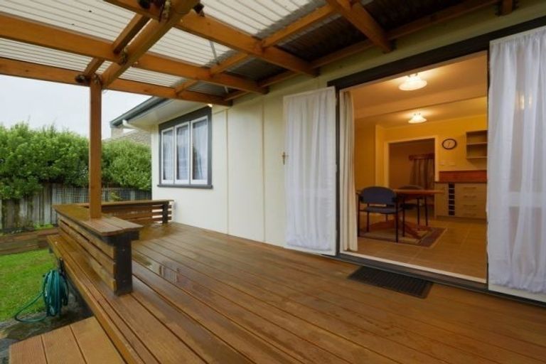 Photo of property in 35 Claude Street, Fairfield, Hamilton, 3214