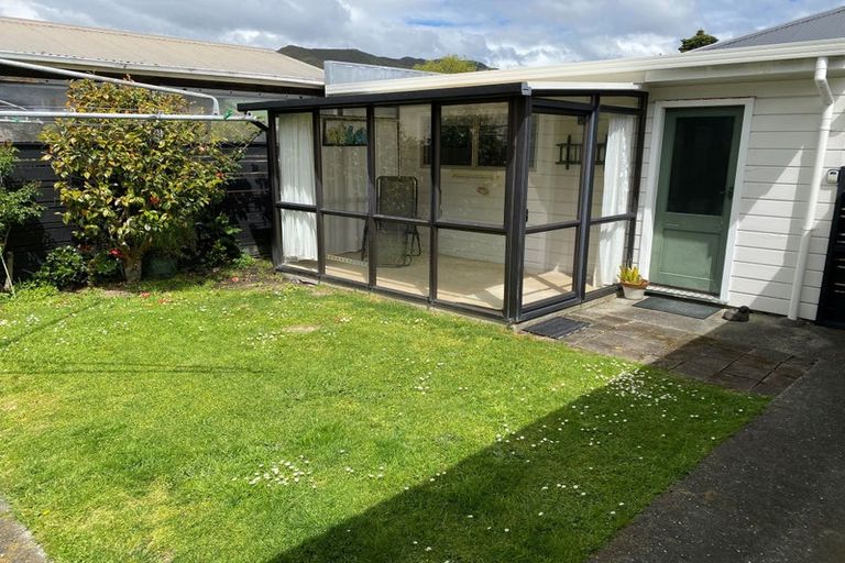 Photo of property in 13 Willoughby Street, Woburn, Lower Hutt, 5010