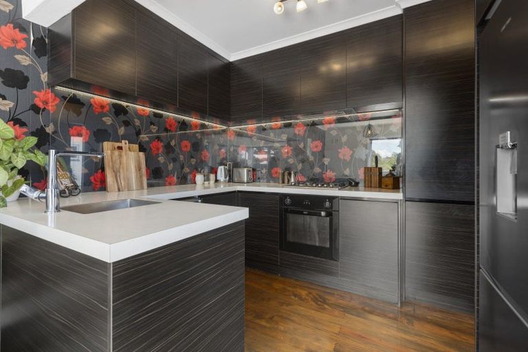 Photo of property in 199 Coronation Avenue, Welbourn, New Plymouth, 4310