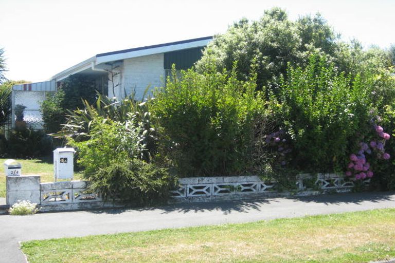 Photo of property in 2/4 Nanette Street, Upper Riccarton, Christchurch, 8041