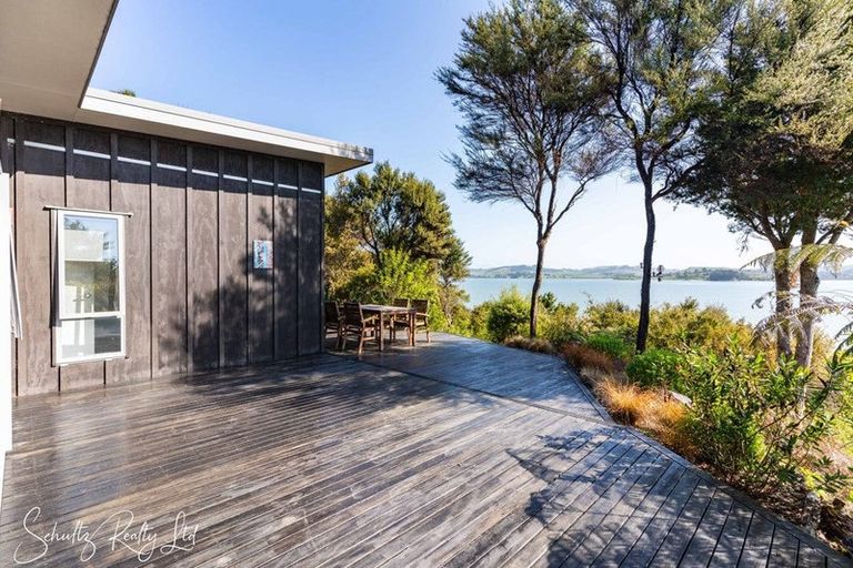 Photo of property in 13 Lancewood Lane, Pahi, Paparoa, 0571