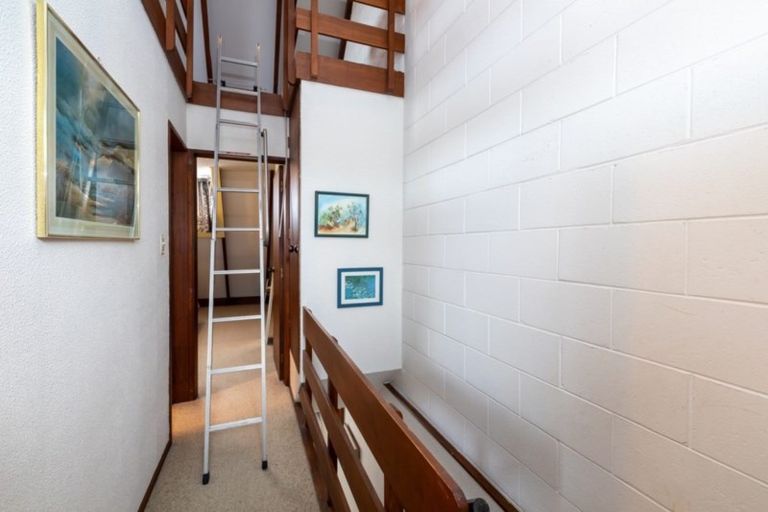 Photo of property in 5/31 Mana Avenue, Titahi Bay, Porirua, 5022