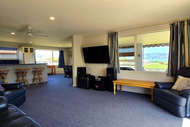 Photo of property in 53 Kotuku Road, South Bay, Kaikoura, 7300