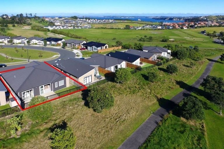 Photo of property in 75 Cape Cod Drive, Gulf Harbour, Whangaparaoa, 0930