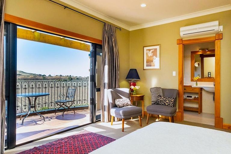 Photo of property in Beckenridge Lodge, 1 Breckenridge Lane, Puketapu, Napier, 4183