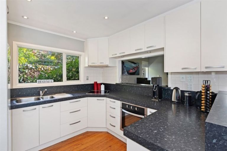 Photo of property in 7a Hidcote Place, Burnside, Christchurch, 8042