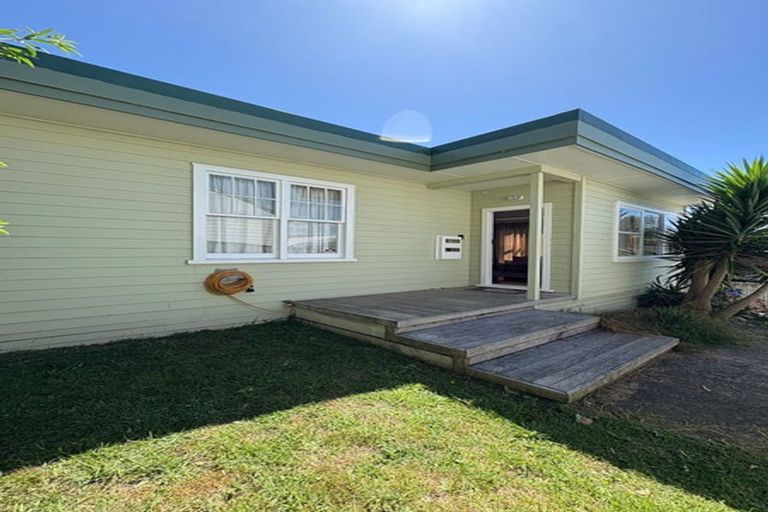 Photo of property in 15b Ratanui Road, Paraparaumu, 5032