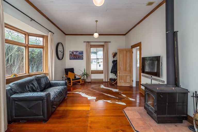 Photo of property in 234 Main Street, Greytown, 5712