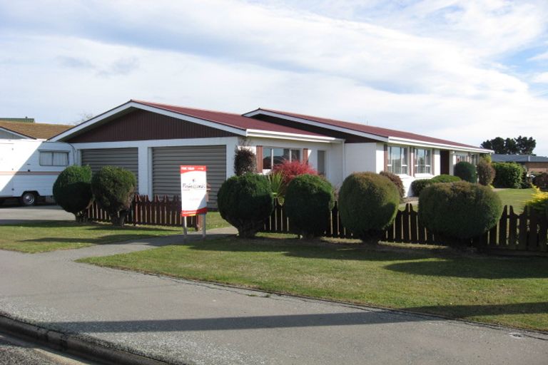Photo of property in 18 Stoke Street, Oamaru, 9400