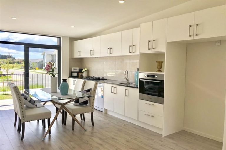 Photo of property in 7 Hoiho Road, Pukekohe, 2120